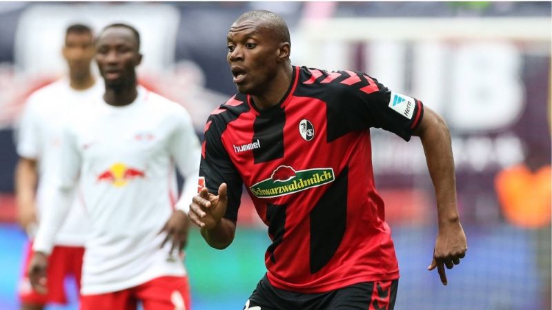 Karim Guede là người kiểm duyệt chính tại Scarmagic